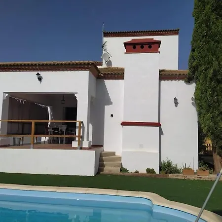 Holiday home Agradable Casa Con Piscina En La Serrania. *